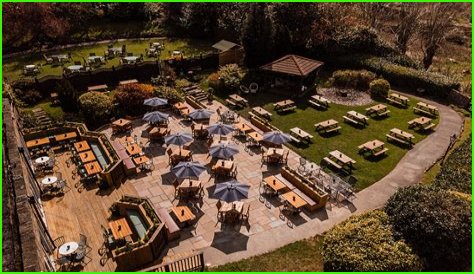 Relax And Unwind At Racine's Best Beer Garden